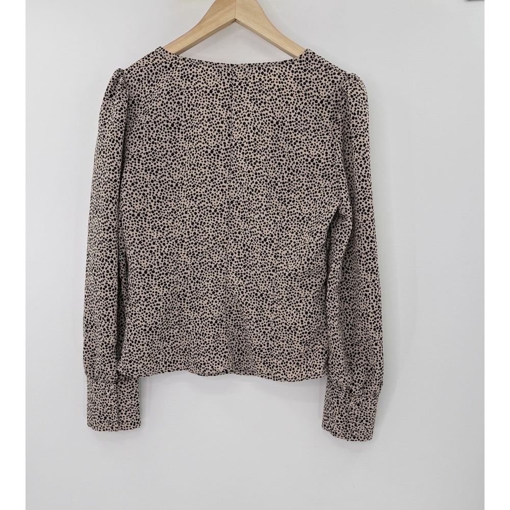 Lulu's Sweet Spot Taupe Cheetah Print Long Sleeve Button-Up Top Sz M Preppy - Picture 4 of 11